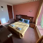 Bolyari Hotell