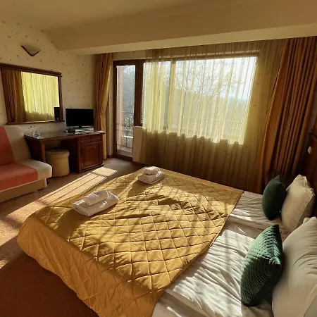 Bolyari Hotel 3*