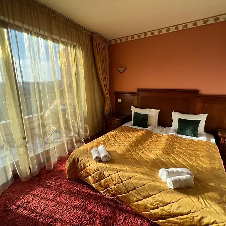 Szálloda Bolyari 3*