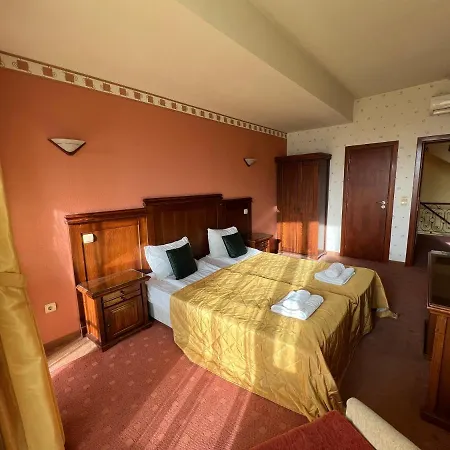 Bolyari Hotel 3*