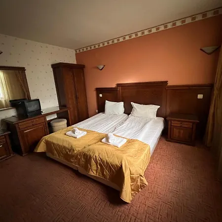 Bolyari Hotel